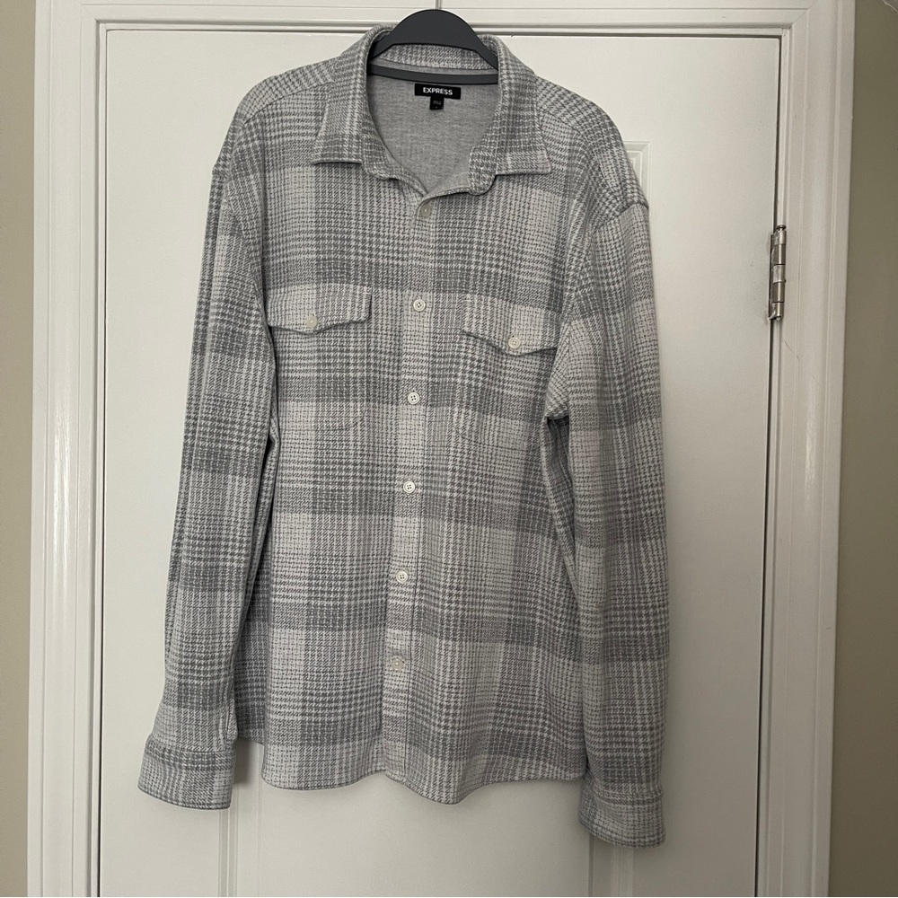 Express Soft Button-Down Flannel - Size:L - Light Gray